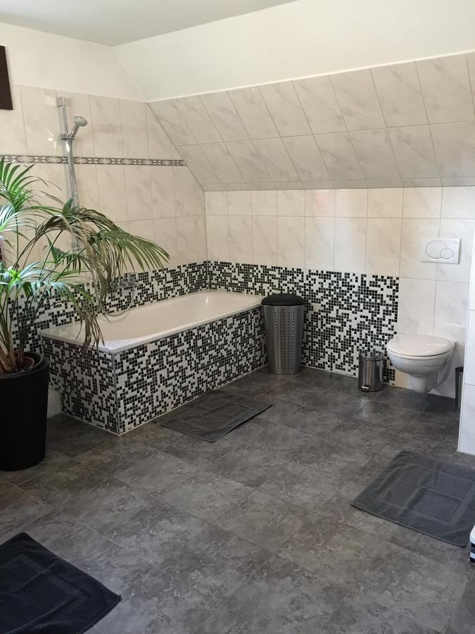 Wohnzeit Koeln Apartment מראה חיצוני תמונה